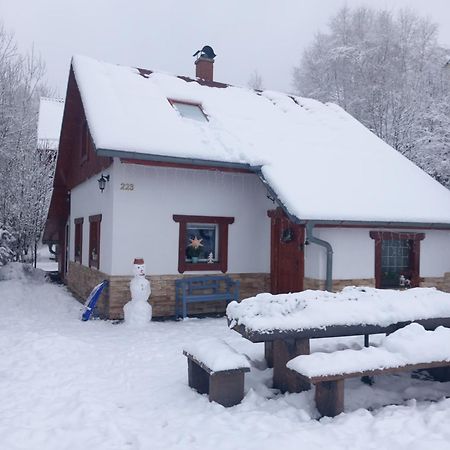 Hygge Chaloupka V Horach Villa Cesky Jiretin Ngoại thất bức ảnh